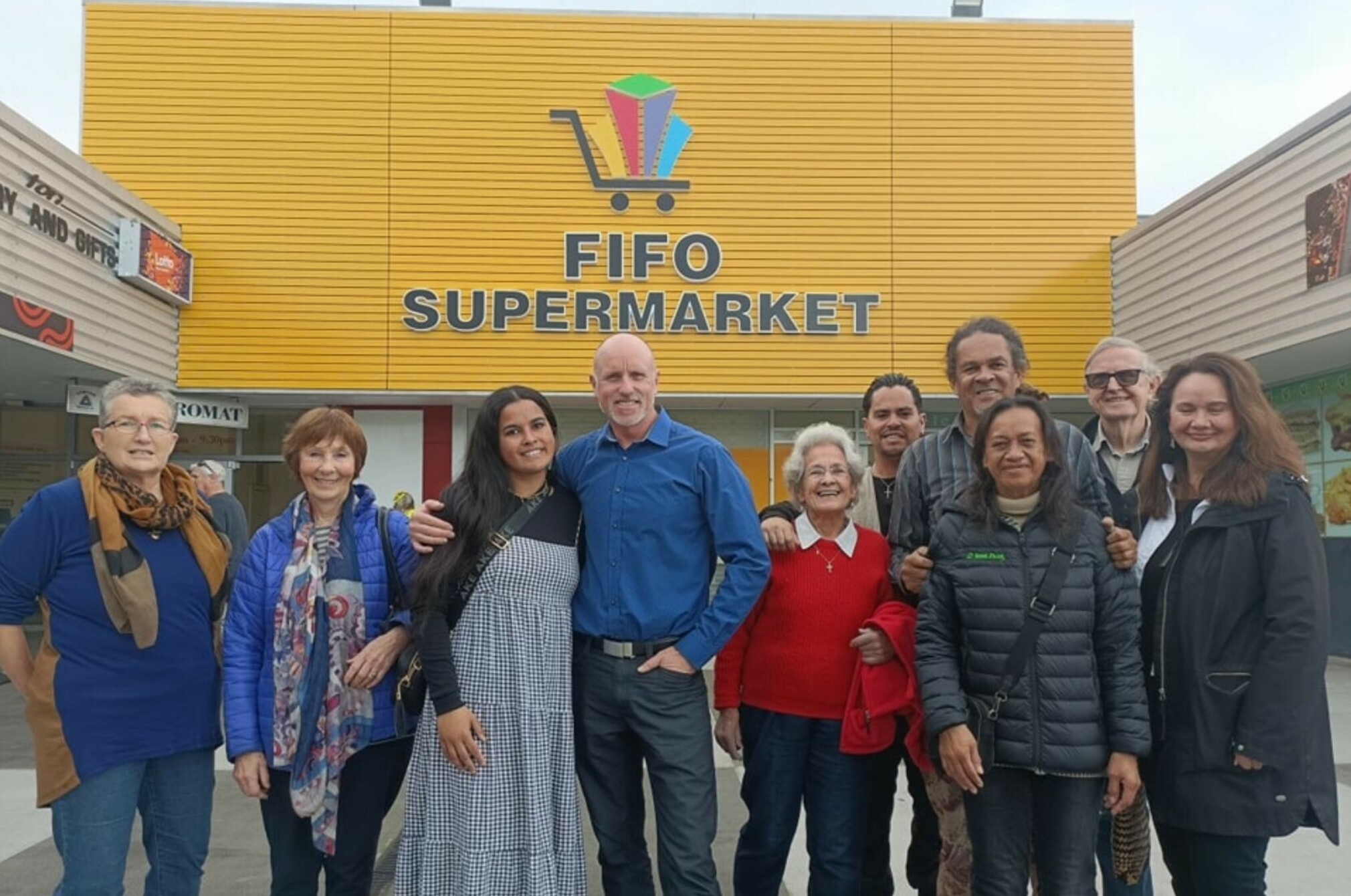 Fifo supermarket
