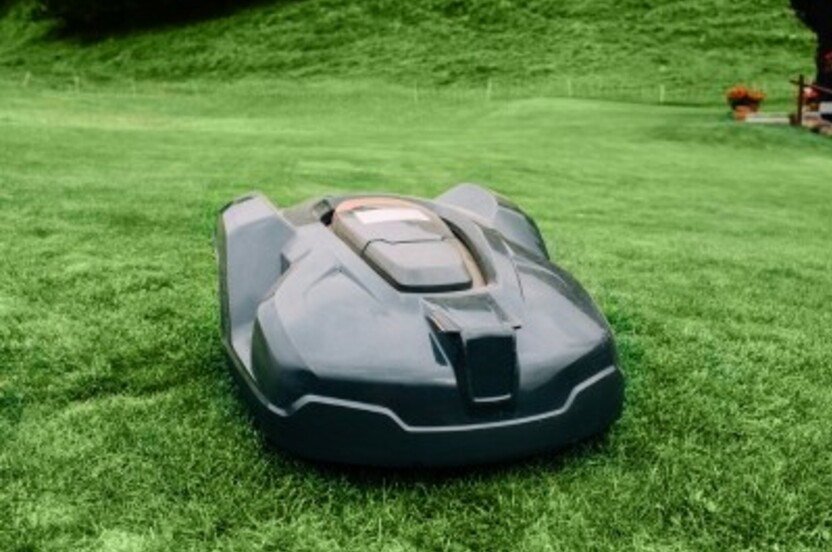 Robot lawn mower  3 