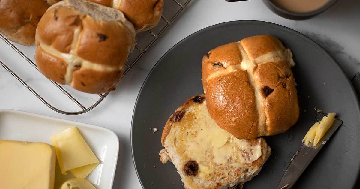 How to make hot cross buns in your breadmaker Consumer NZ