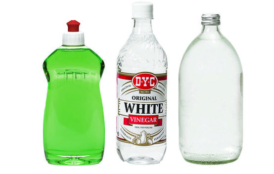 Dishwashing liquid, vinegar and water