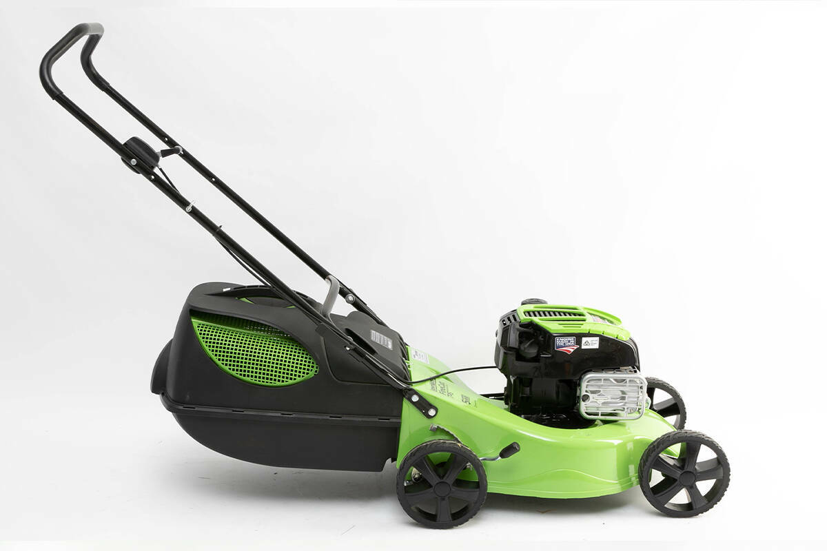 LawnMaster Finecut 725 Mulch and Catch LALP46P4725U Consumer NZ