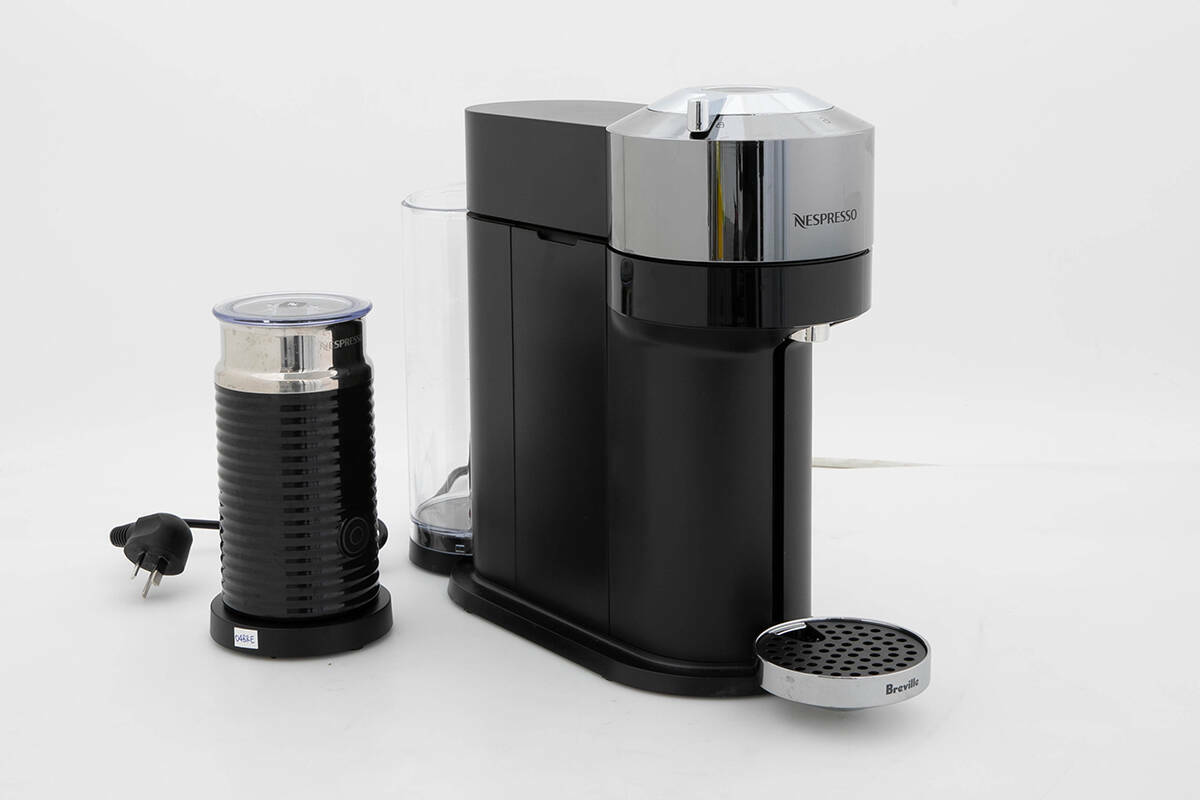 Breville Nespresso Vertuo Next Deluxe Bundle BNV570DCR Consumer NZ