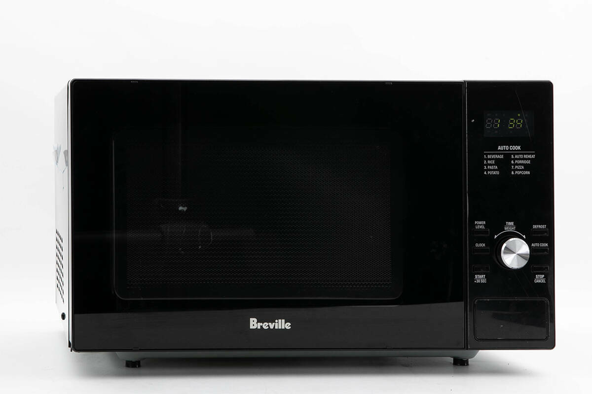 Breville the Silhouette Flatbed Microwave LMO428BLK Consumer NZ