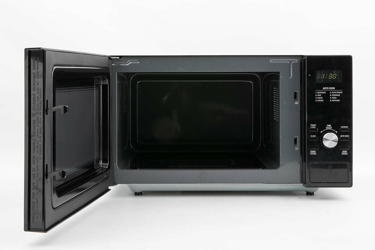 Breville the Silhouette Flatbed Microwave LMO428BLK Consumer NZ