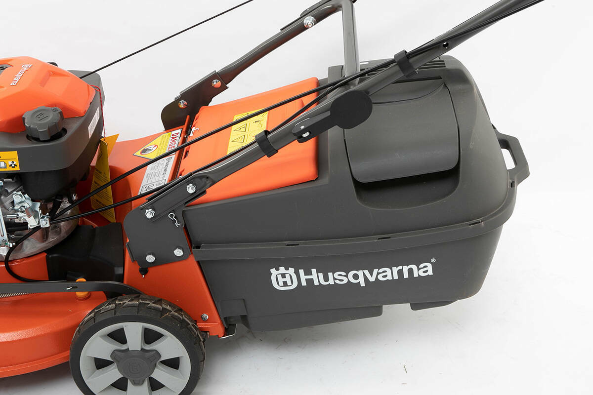 Husqvarna SelfPropelled Catcher Mower LC419SP Consumer NZ